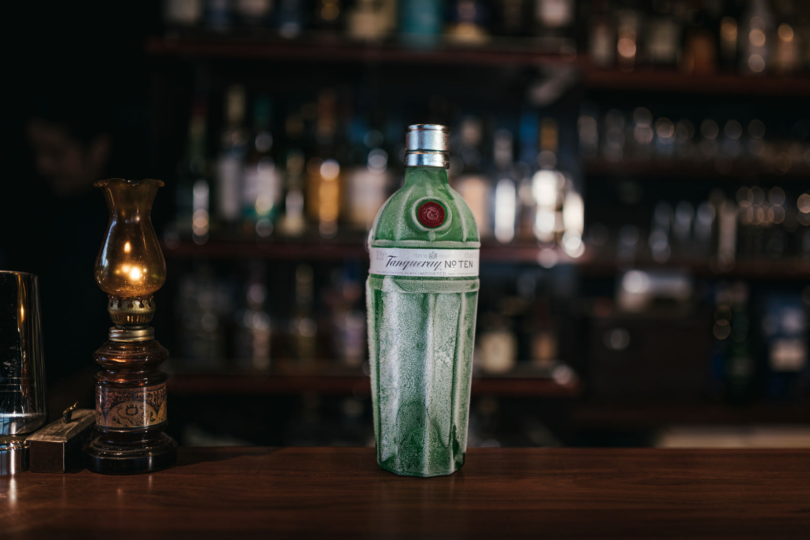 日本初の Tanqueray タンカレー ボトルディスプレイ - aktaliv.com.br