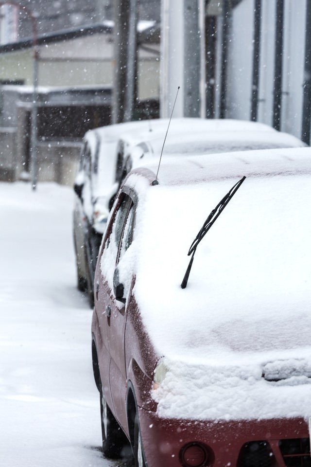 車のフロントガラスはなぜ凍る 様々な凍結対策方法紹介 自分でカーパーツを取り替えるならcarby