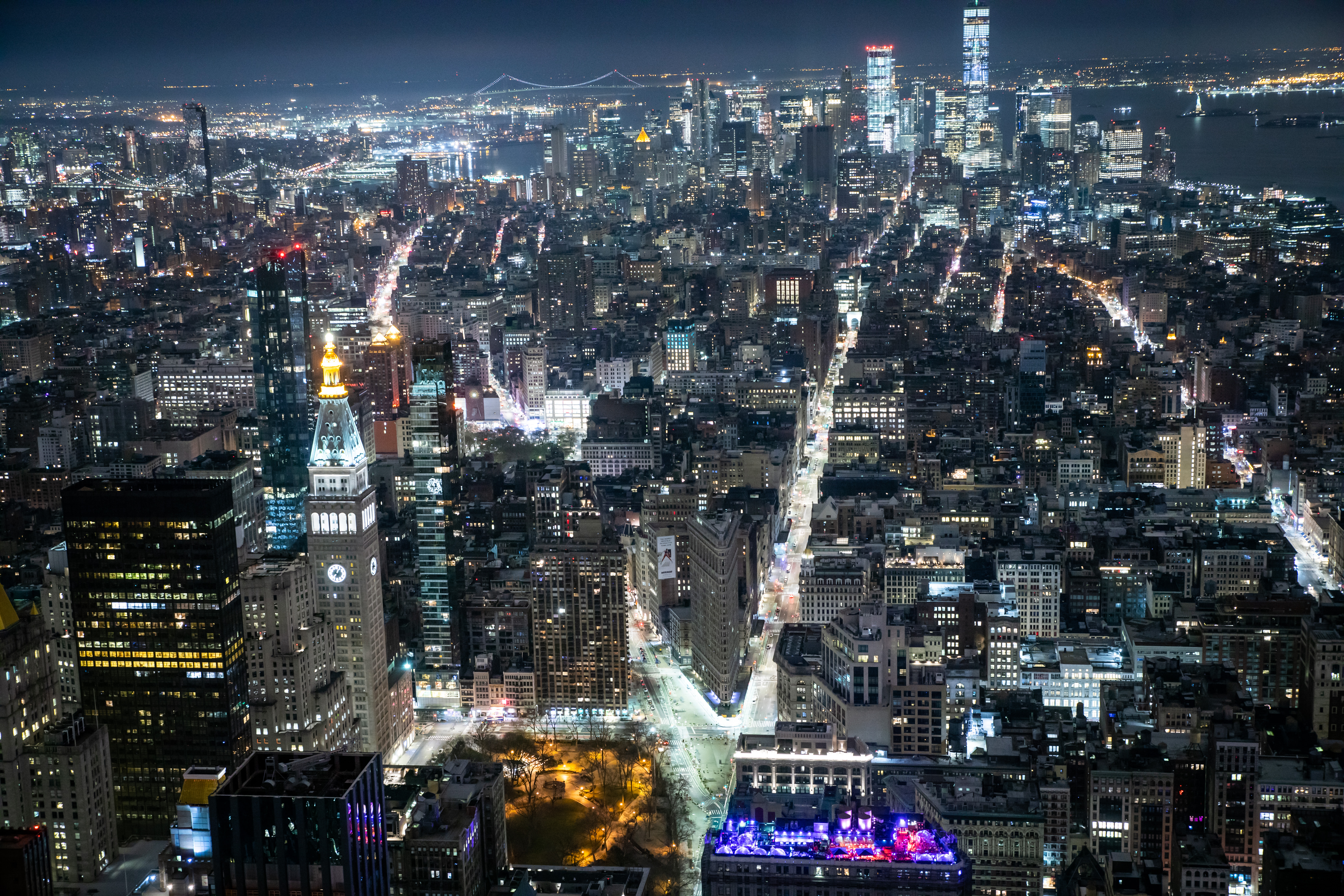 エンパイアステートビル展望台から見た夜景 ニューヨーク の写真を無料ダウンロード フリー素材 ぱくたそ